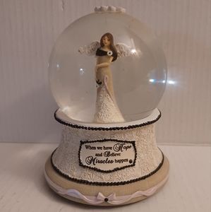 4/$80 Musical Angel Sparkle Globe - Wind Beneath My Wings